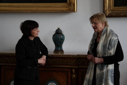 Ambassador Jean Dunn and Ms Agnieszka Morawińska, Director of the National Museum